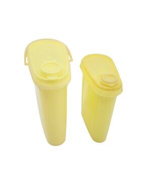 Tupperware Vintage Juice Pitchers 1 / 2 Quarts